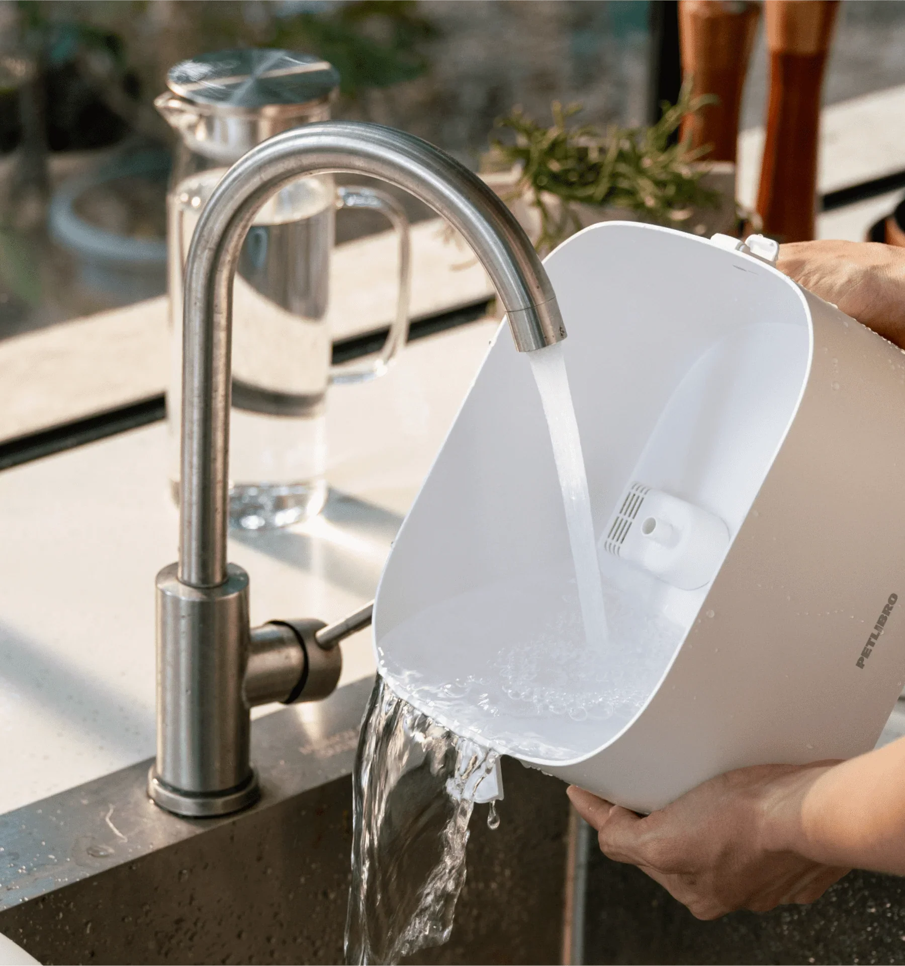 Dockstream 2 Smart Cordless Fountain